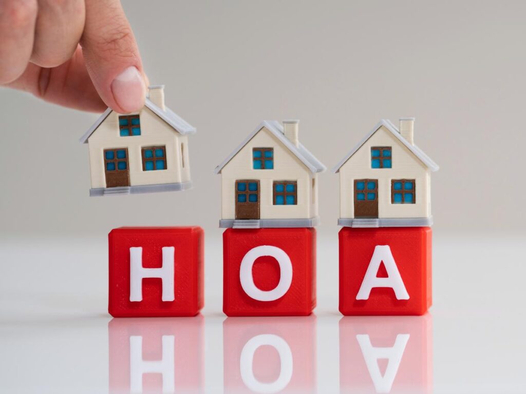 Comprehensive HOA management in Keller, TX, covering budgeting, communication, and vendor management